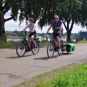 Maasroute op fietsvakantie met fietskar